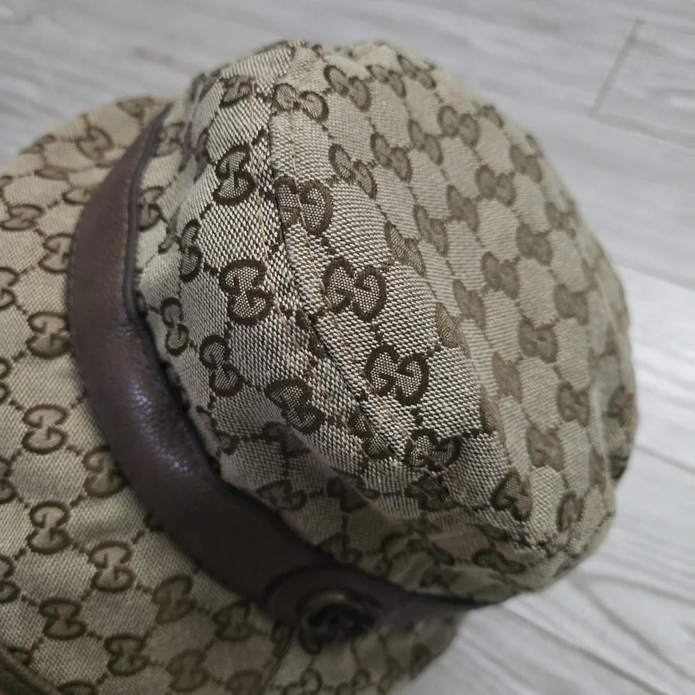 Gucci Monogram Bucket Hat - Picture 4 of 12